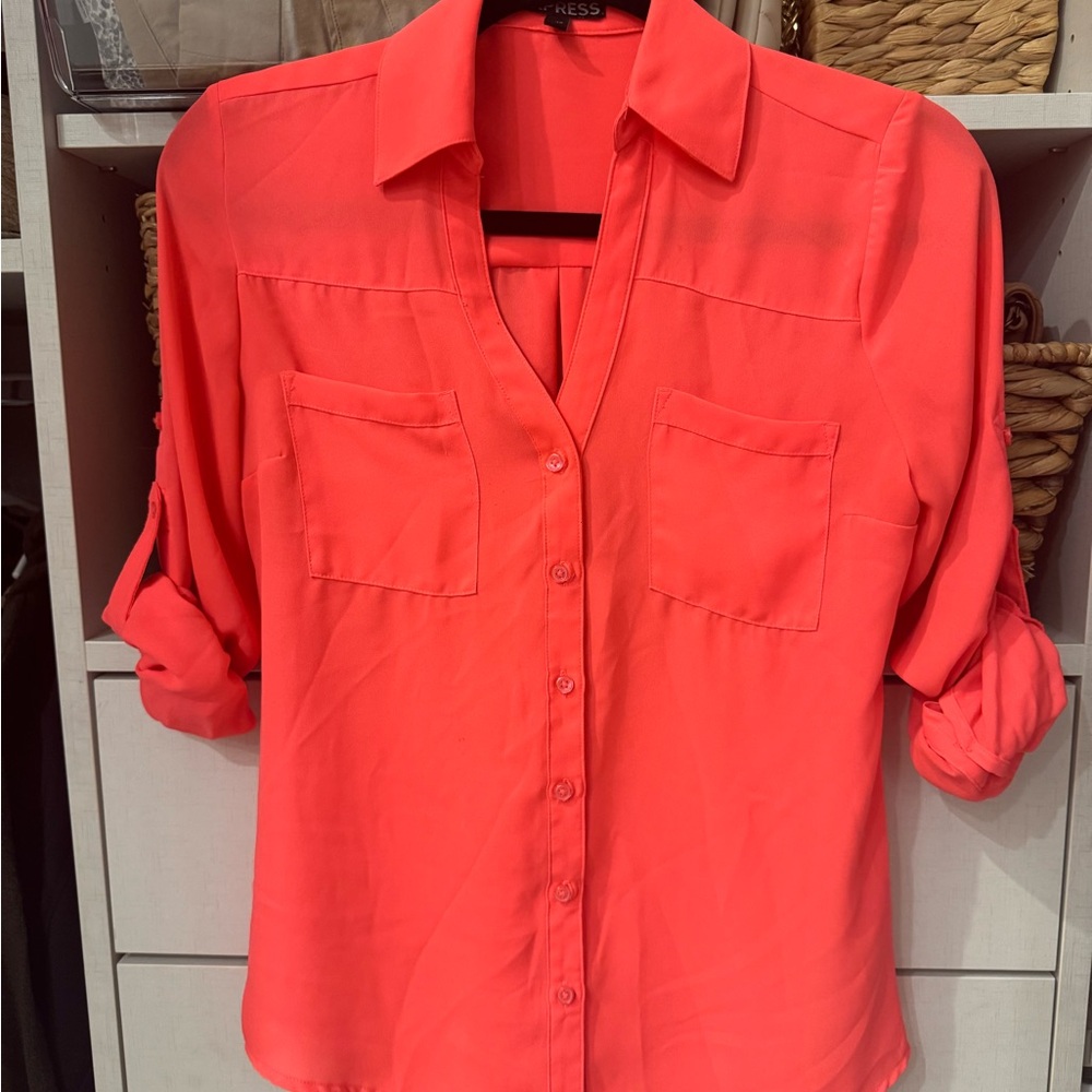 Express Women's Pink Button-Up Top